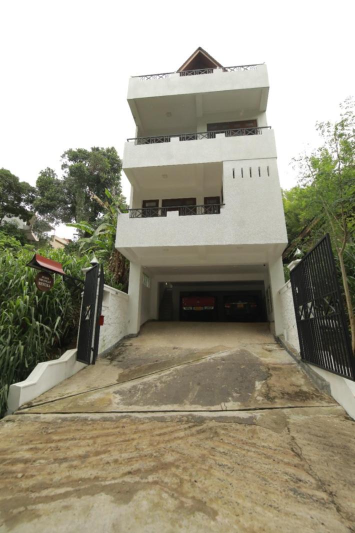 Renuka Inn Kandy Exterior photo