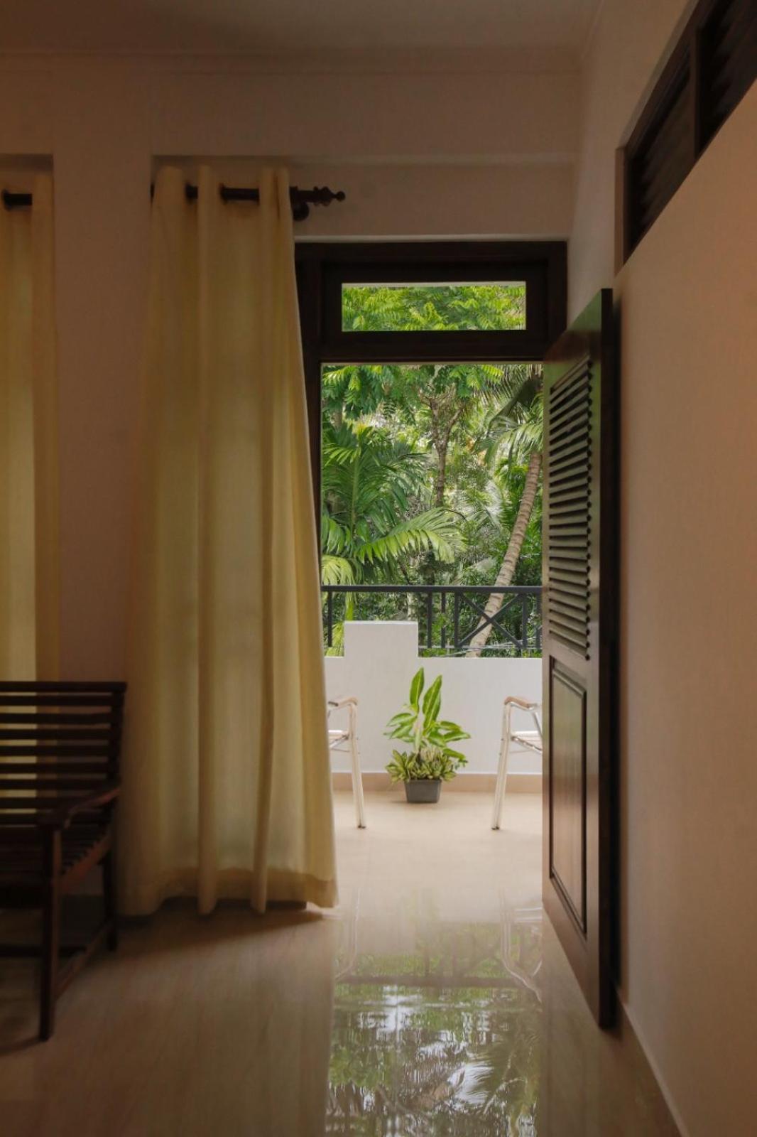 Renuka Inn Kandy Exterior photo